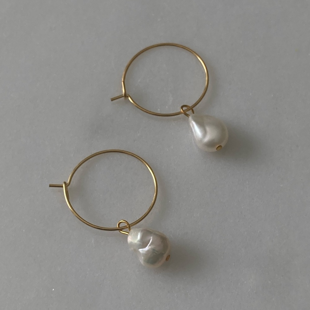 Handmade Gold pearl hoop earrings